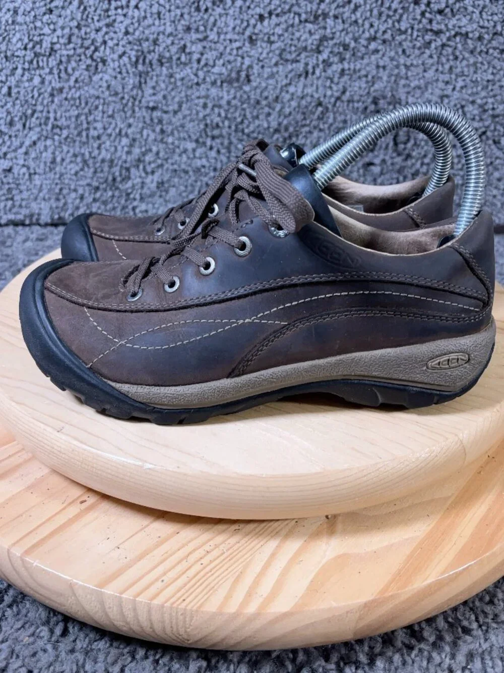 Keen Toyah Hiking Shoes Womens Size 7.5 Leather Brown Outdoor Trail Sneakers